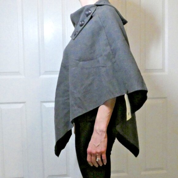 Gray Wool Felt Cape OS Vintage Poncho High Buttoned Collar British Mod GoGo NWT - Picture 4 of 8
